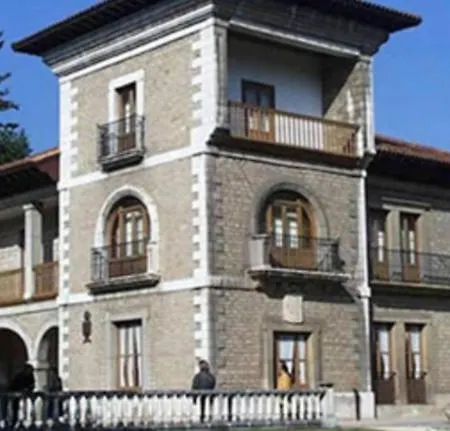 Apartamento Estelas De Cantabria Corrales De Buelna Exterior photo